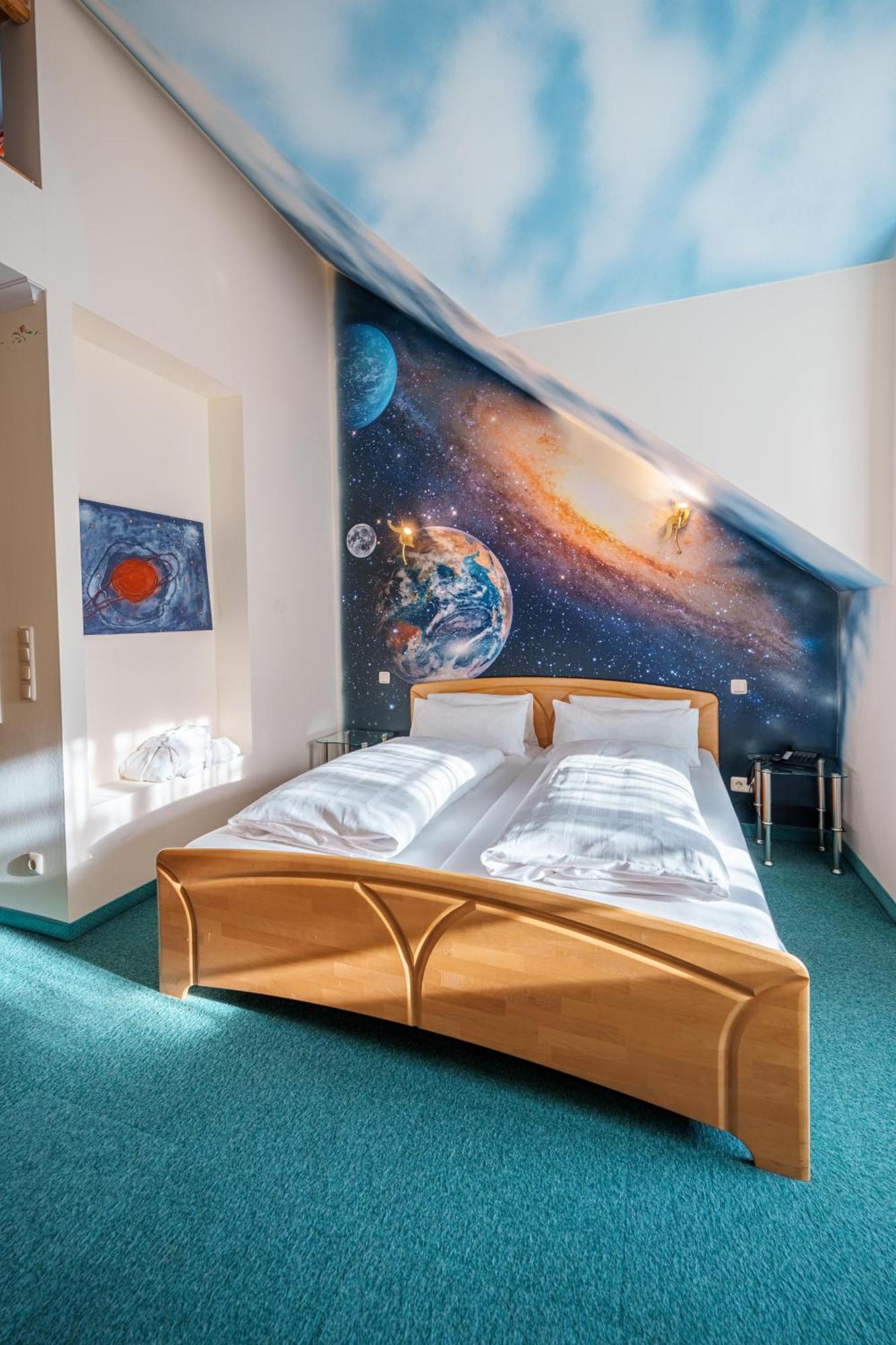 Koenig Ludwig Design Hotel Neu Zimmer Mit Sauna Oder Whirlpool Oder Mehr Altötting Zewnętrze zdjęcie
