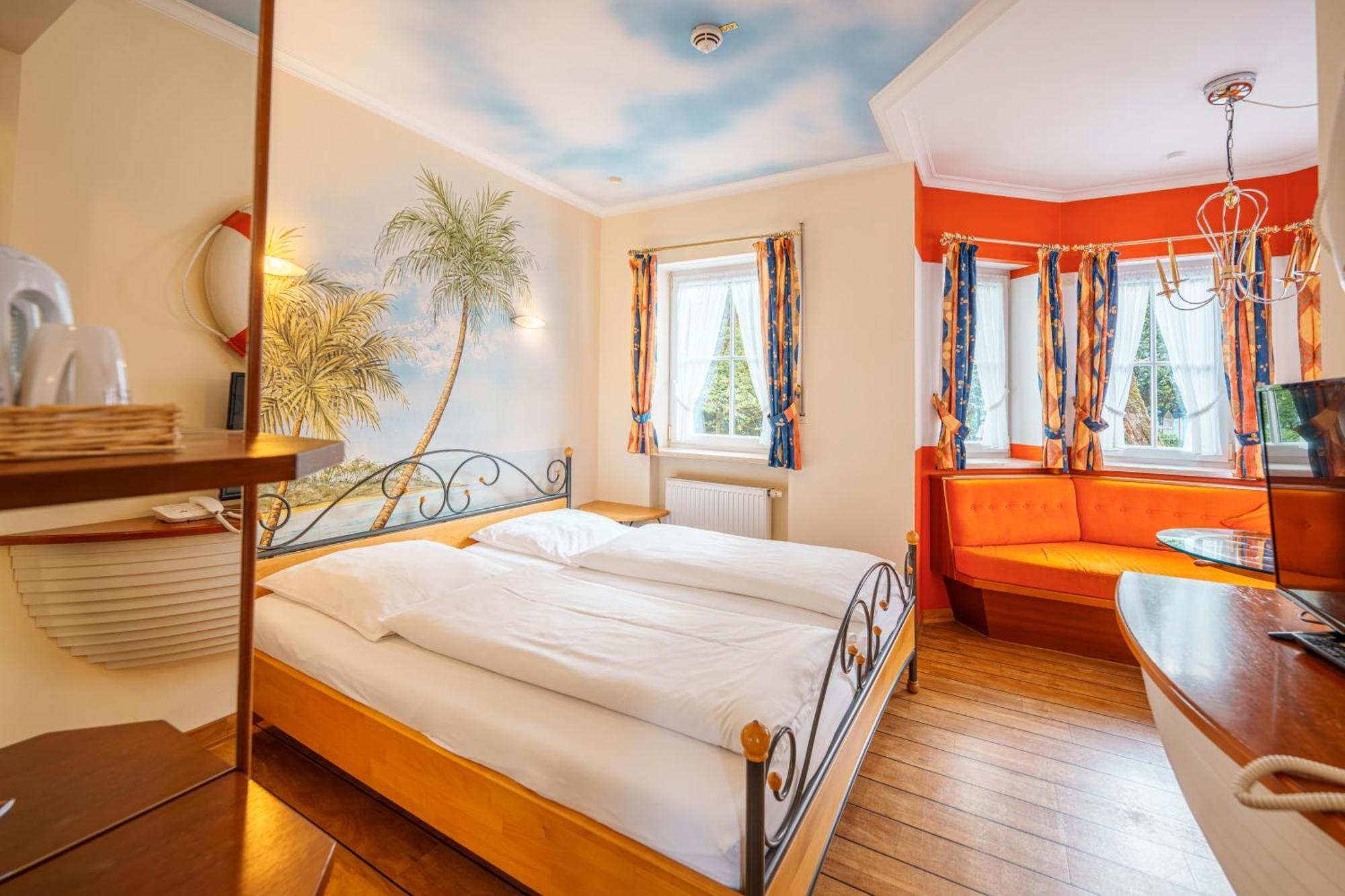 Koenig Ludwig Design Hotel Neu Zimmer Mit Sauna Oder Whirlpool Oder Mehr Altötting Zewnętrze zdjęcie