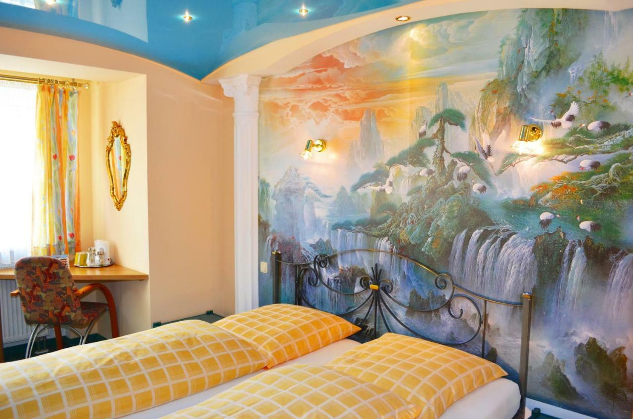 Koenig Ludwig Design Hotel Neu Zimmer Mit Sauna Oder Whirlpool Oder Mehr Altötting Zewnętrze zdjęcie